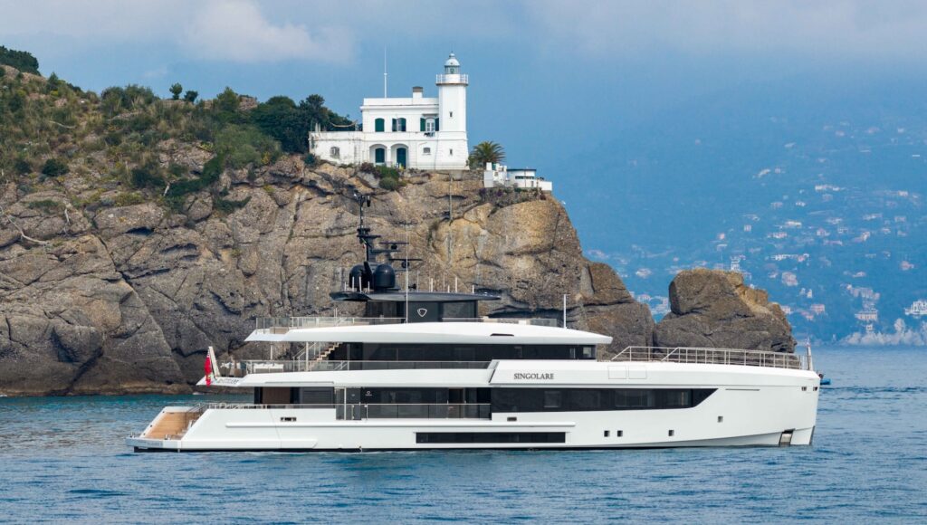 Tankoa Yachts 