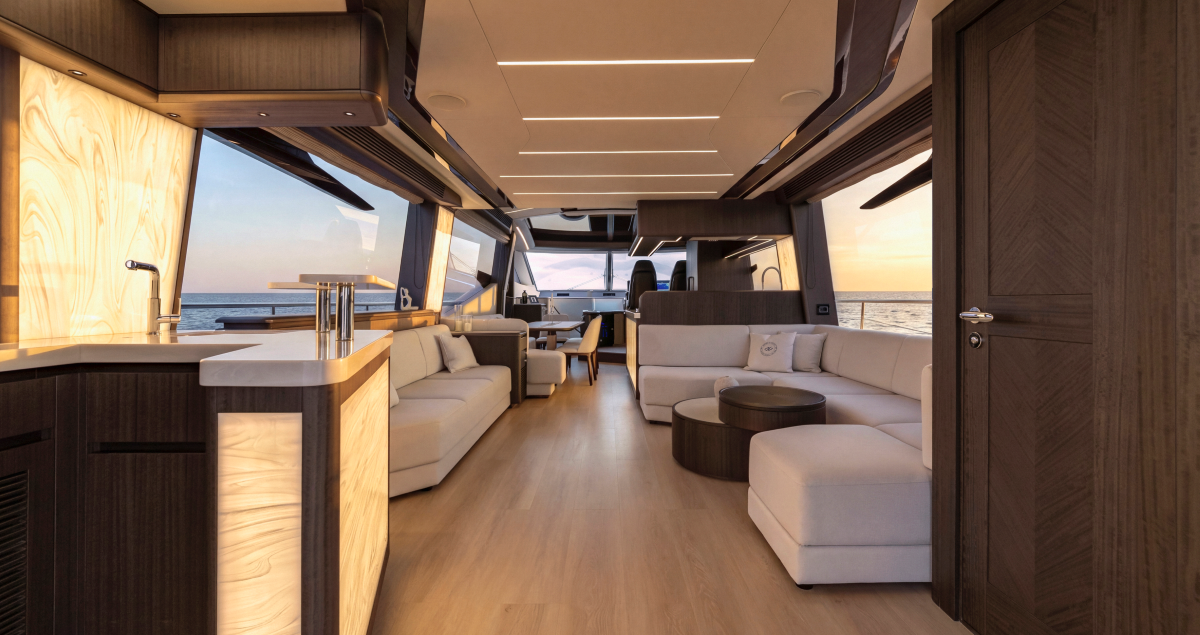 galeon-800-fly-interni
