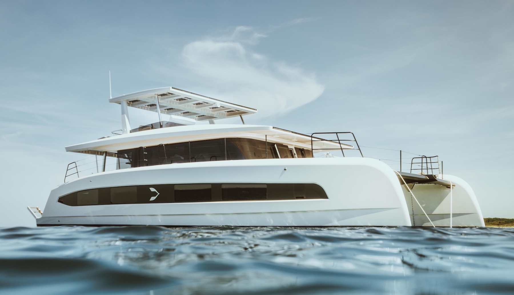 PY60, Pioneer One, a fait ses débuts au Festival de Yachting de Cannes 2026