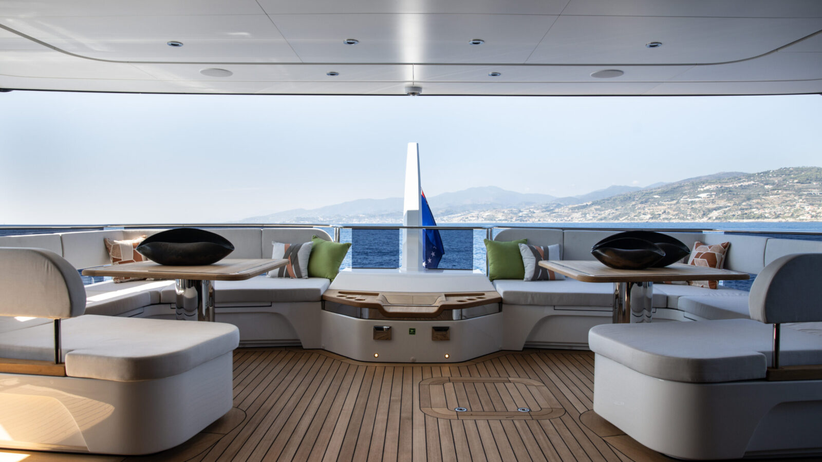 GX42 lounge
