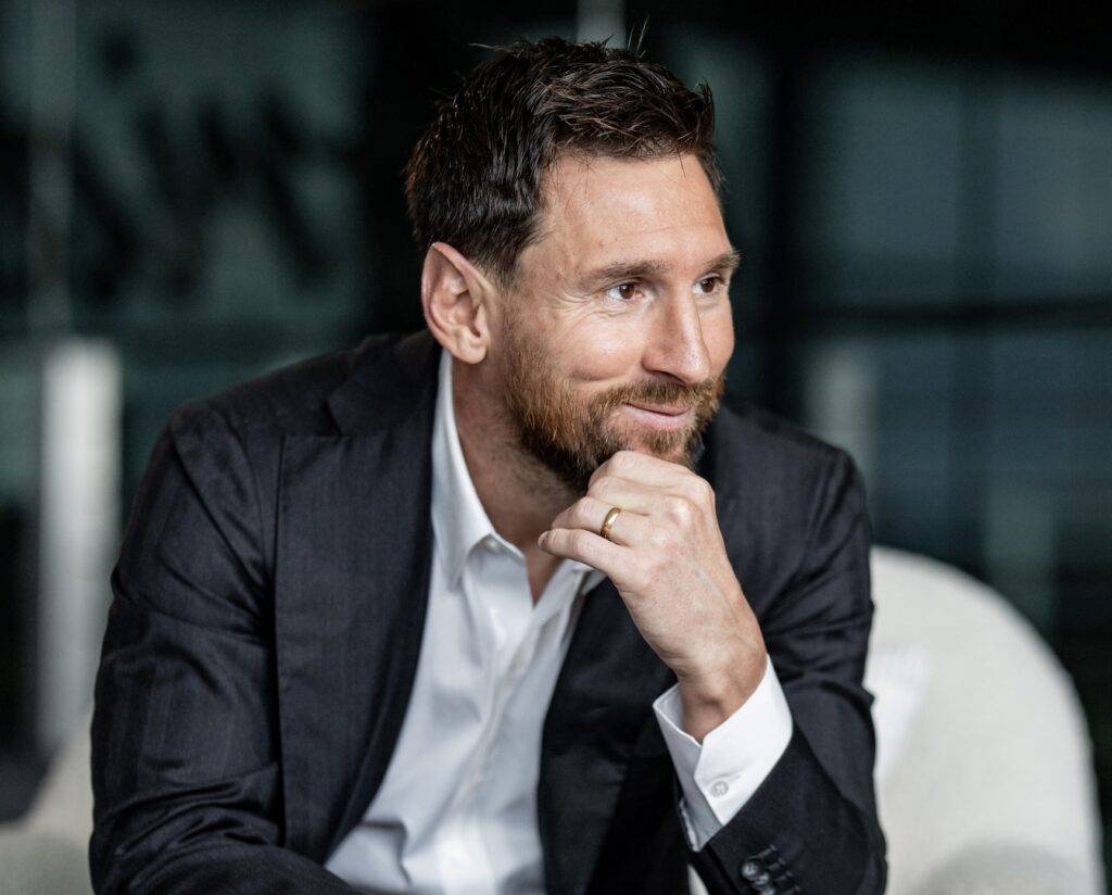LEO MESSI orders an ULTIMA 88: a new icon in the house of  Sunreef Yachts